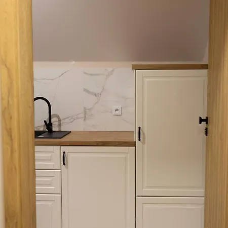 Obok Suntago Park Of Poland Parking Gratis